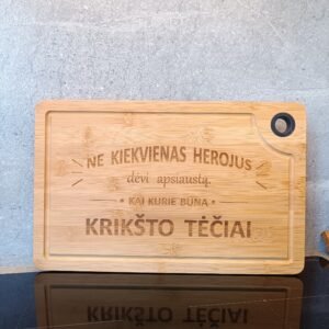 2026/06/1000010033-scaled.jpg Graviruota pjaustymo lentelė krikšto tėčiui